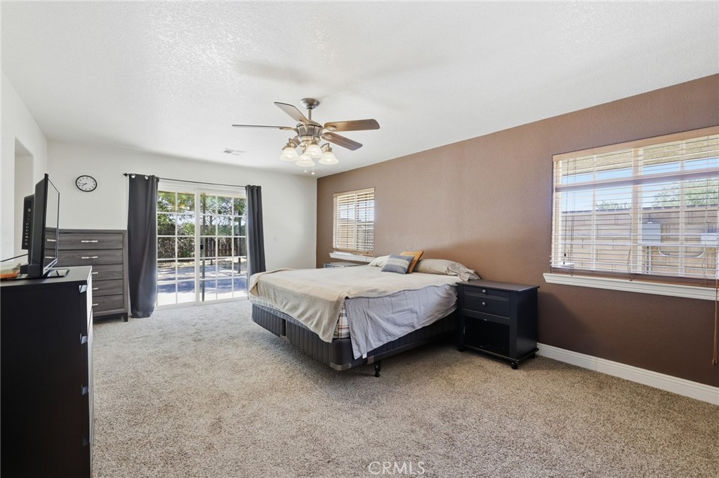 41050 13th Street W