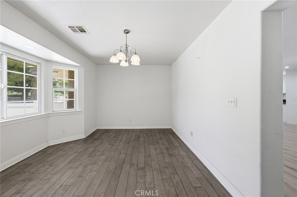 41050 13th Street W