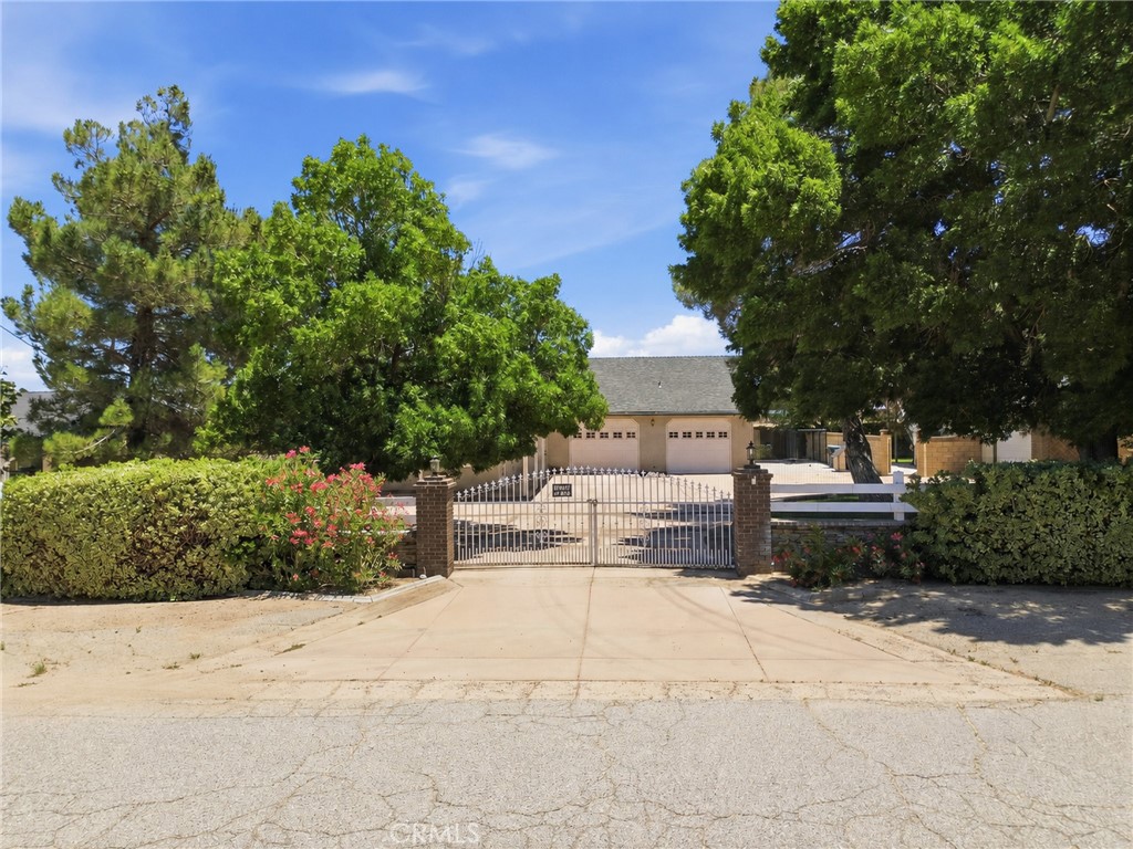 41050 13th Street W