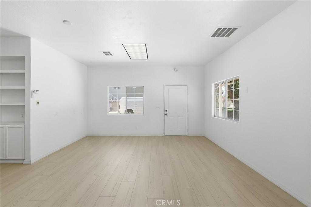 41050 13th Street W