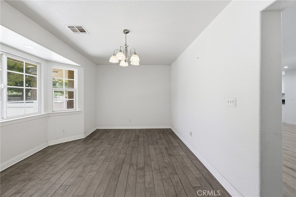 41050 13th Street W