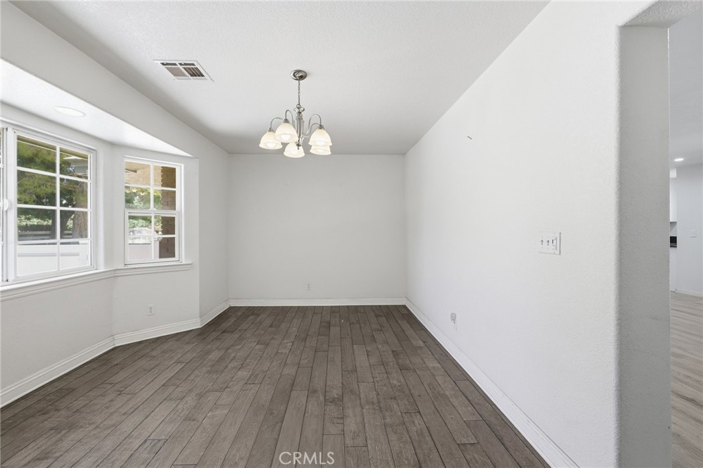 41050 13th Street W