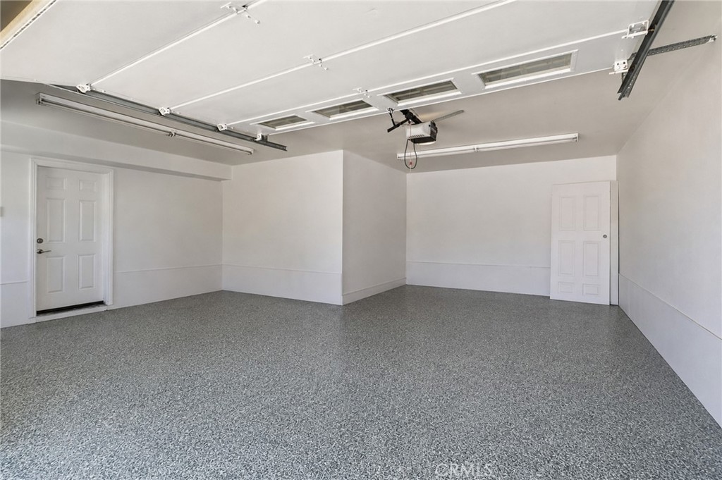 41050 13th Street W