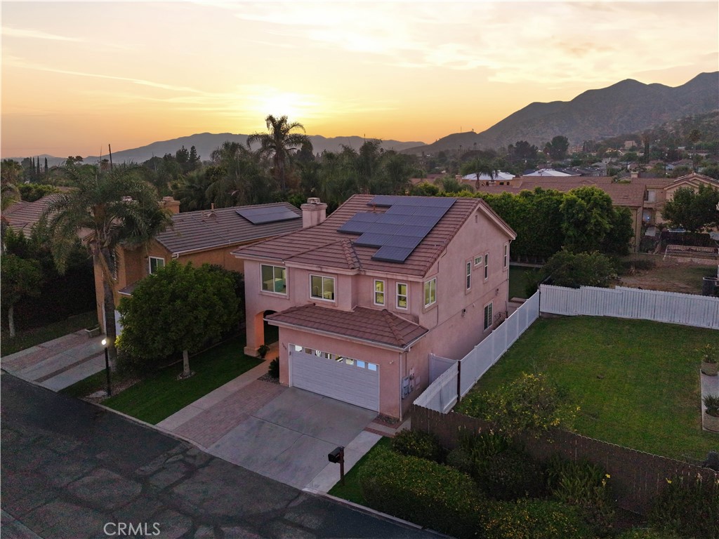 13638 Dronfield Avenue