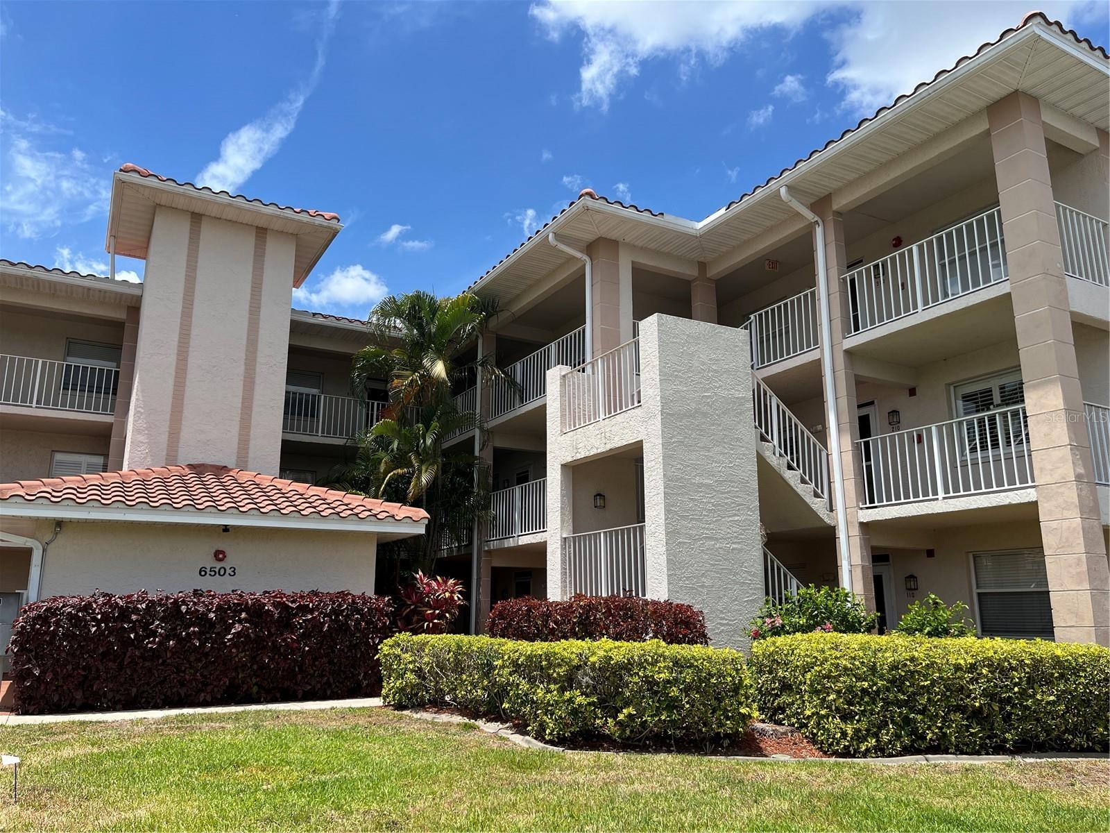 6503 STONE RIVER RD #109