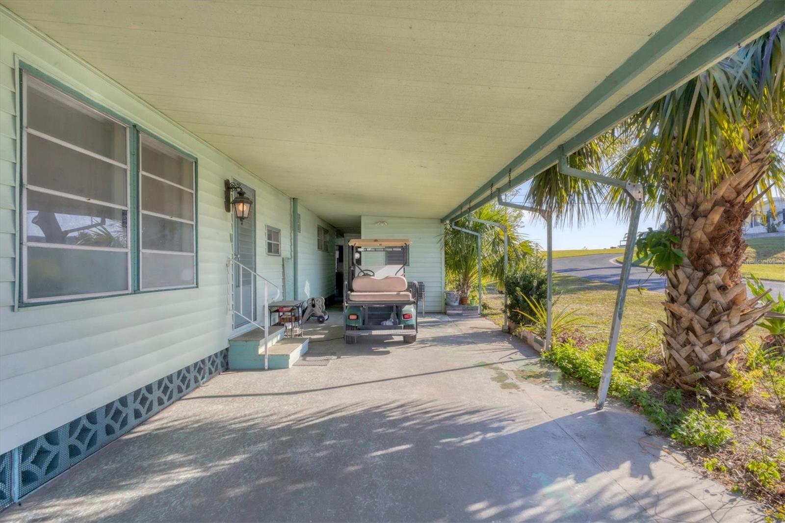 1224 41ST AVENUE DR E