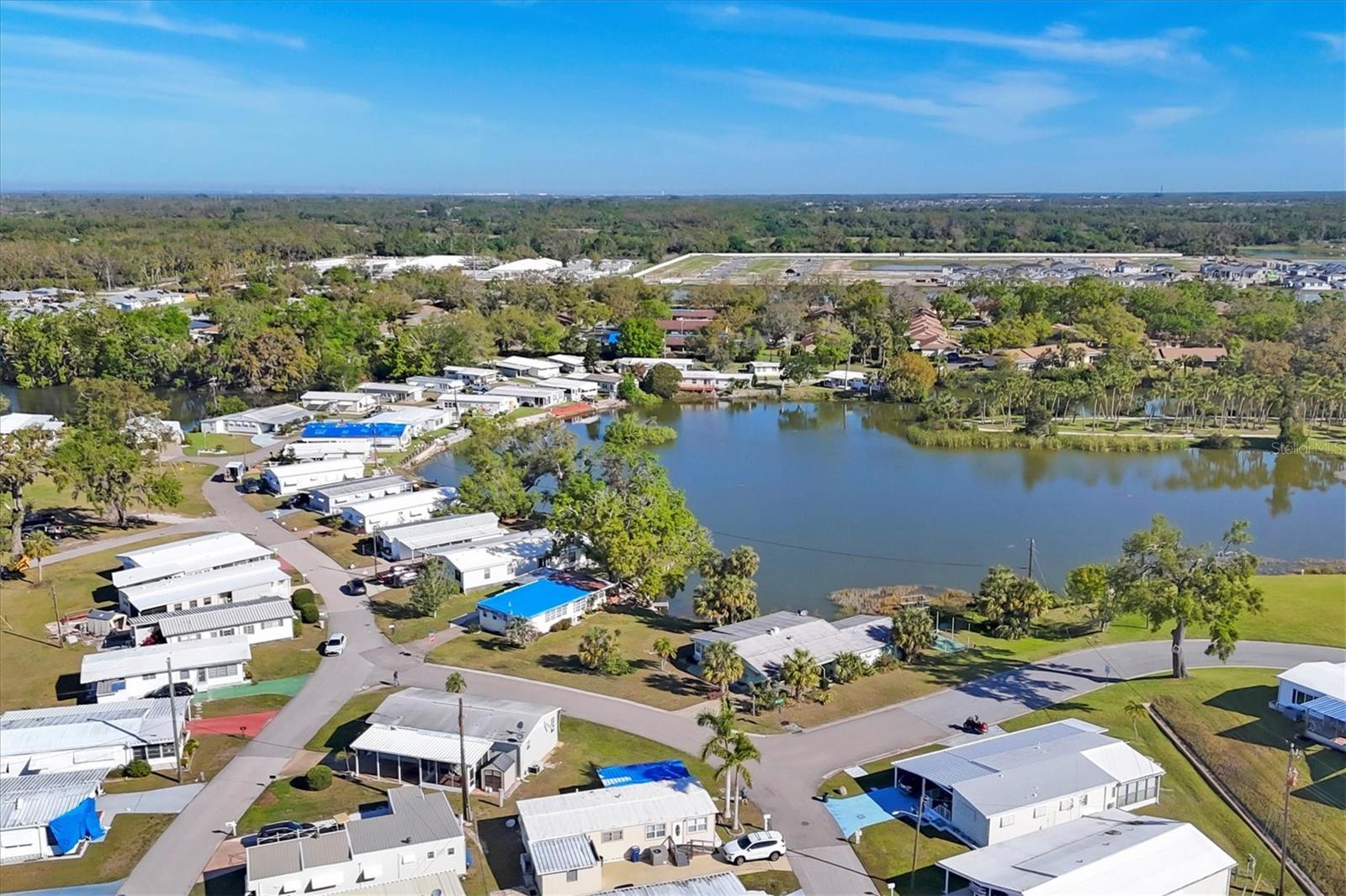 1224 41ST AVENUE DR E