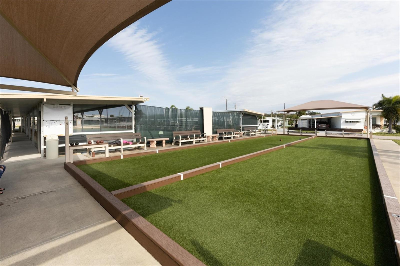 1224 41ST AVENUE DR E