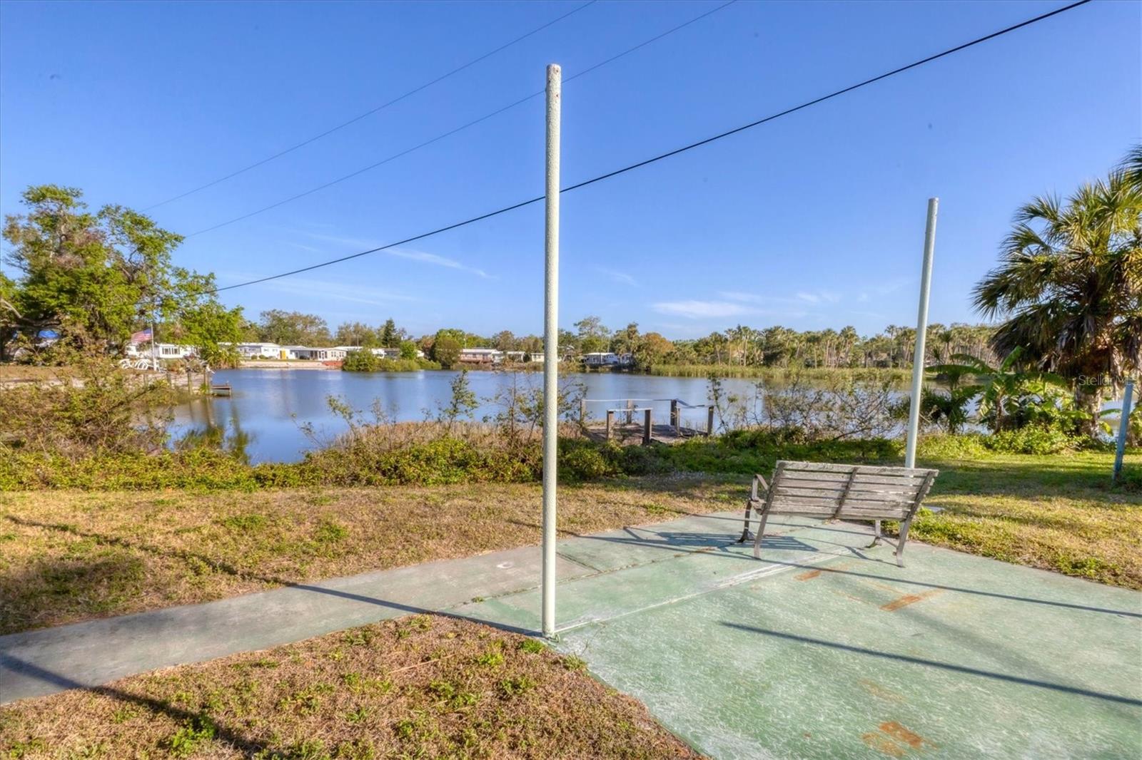 1224 41ST AVENUE DR E