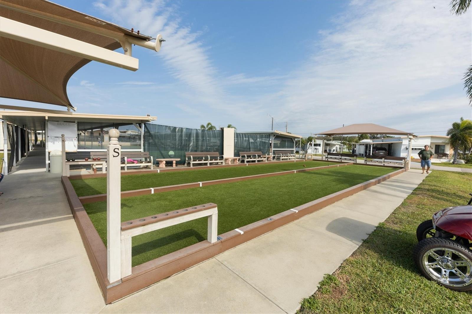 1224 41ST AVENUE DR E