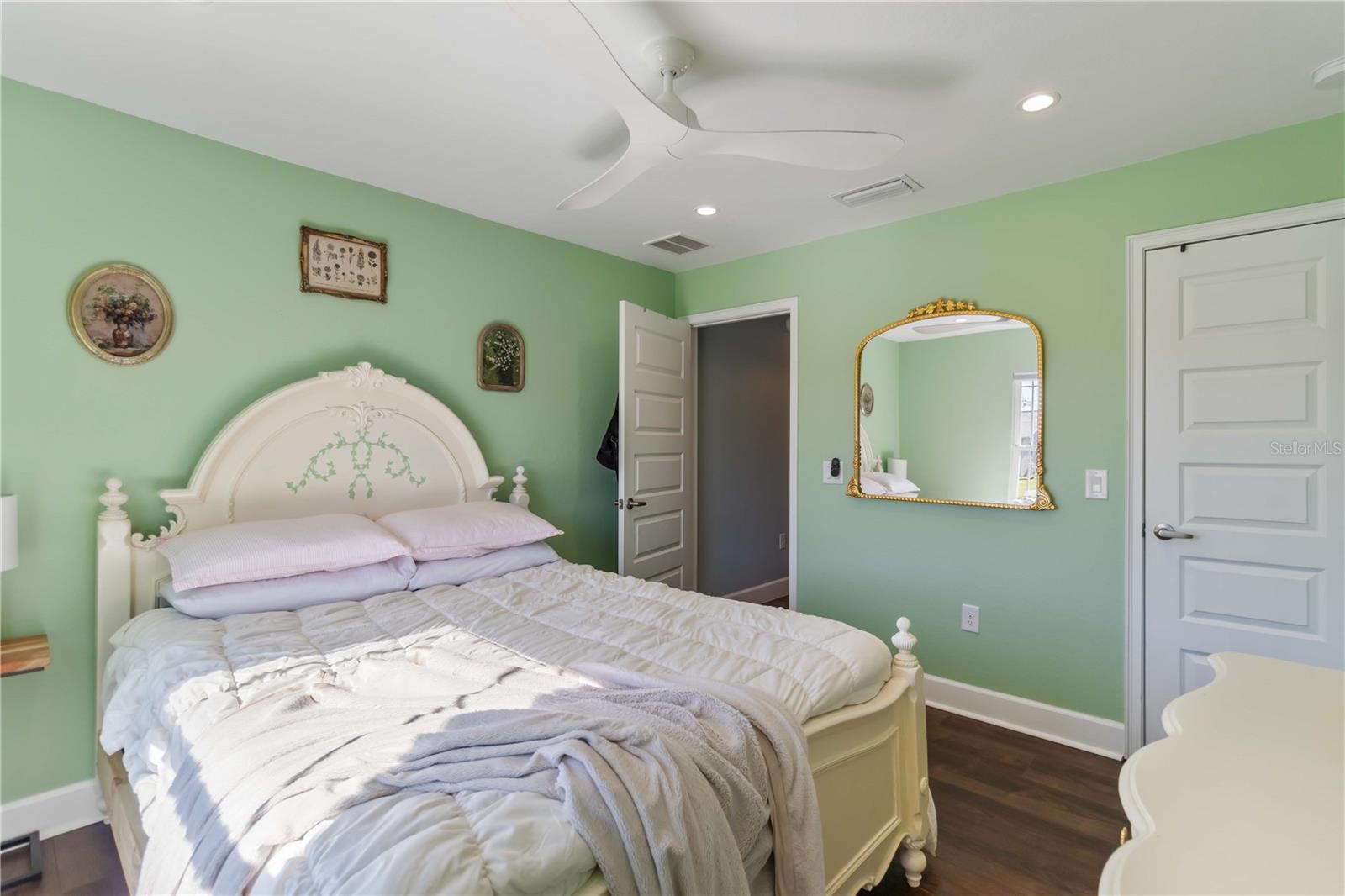 364 GARDEN RD