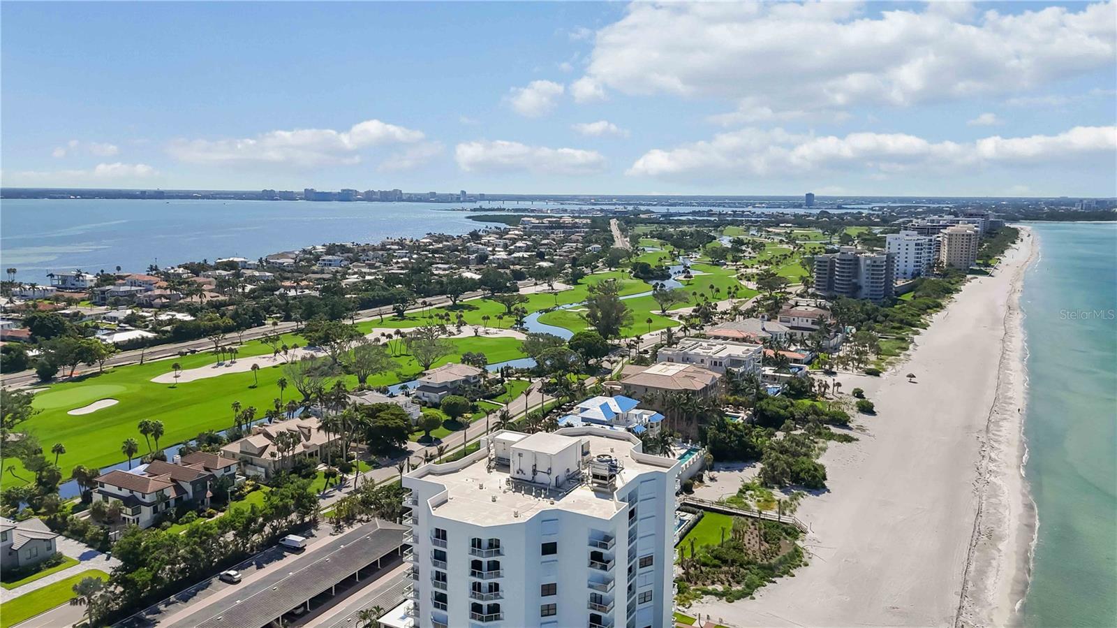 1050 LONGBOAT CLUB RD #204