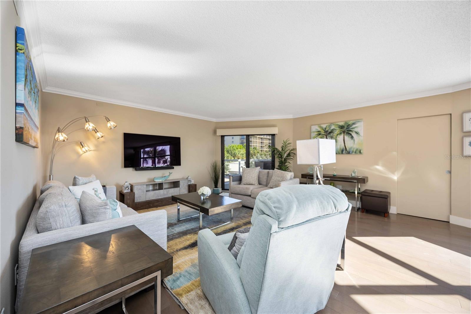 1050 LONGBOAT CLUB RD #204