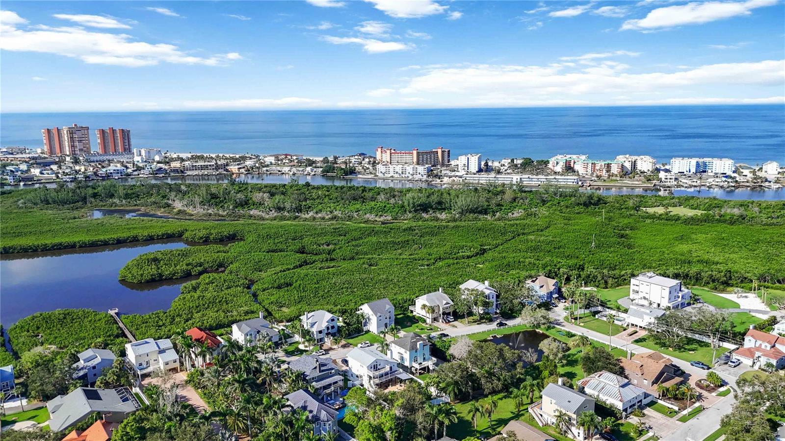 13951 HARBOR VIEW DR