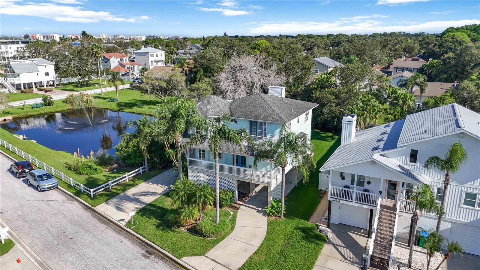 13951 HARBOR VIEW DR