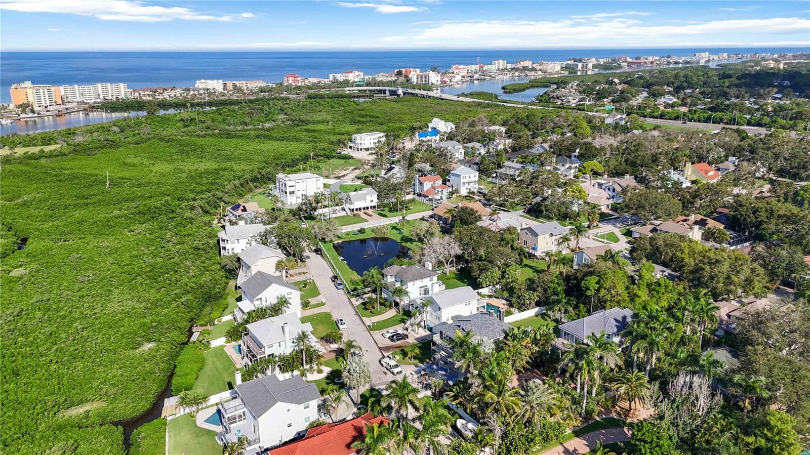 13951 HARBOR VIEW DR