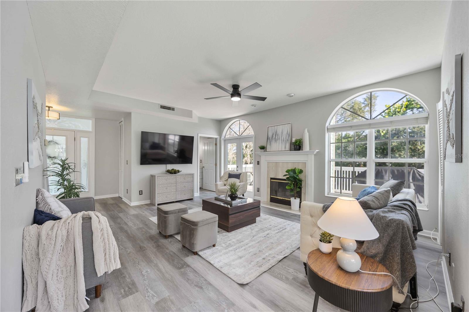 13951 HARBOR VIEW DR