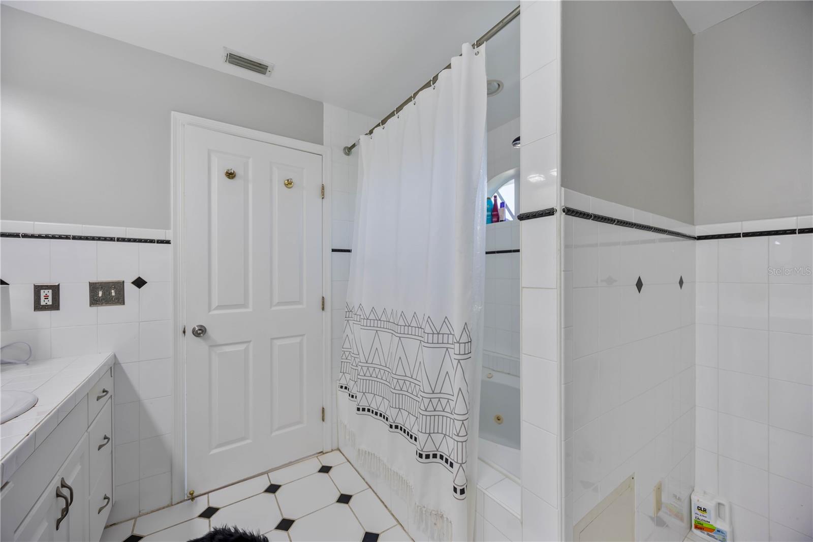 13951 HARBOR VIEW DR