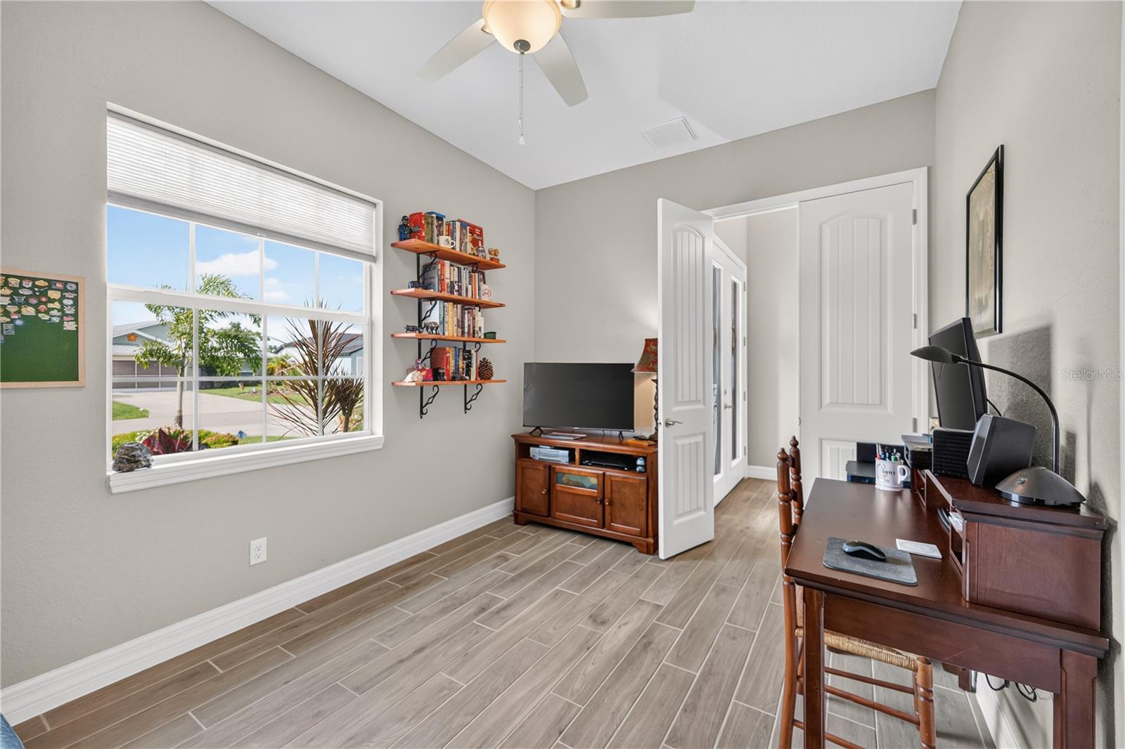 119 GREEN OAK PARK
