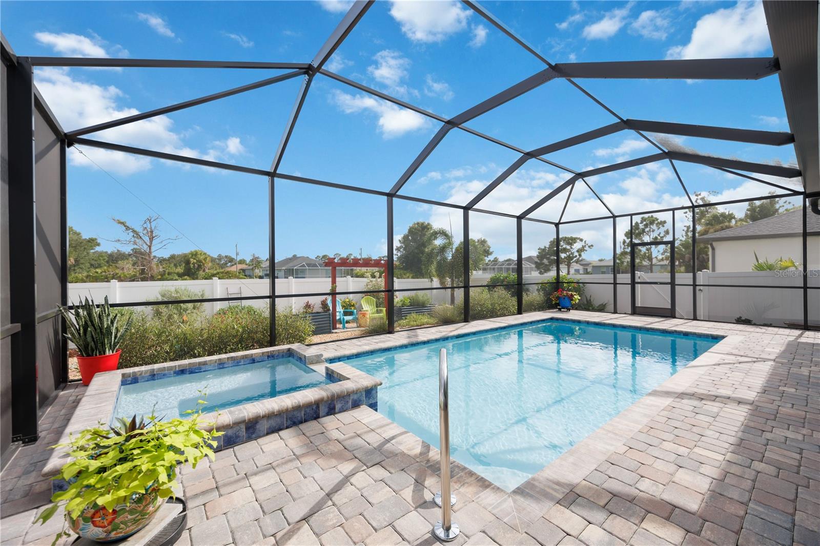 119 GREEN OAK PARK