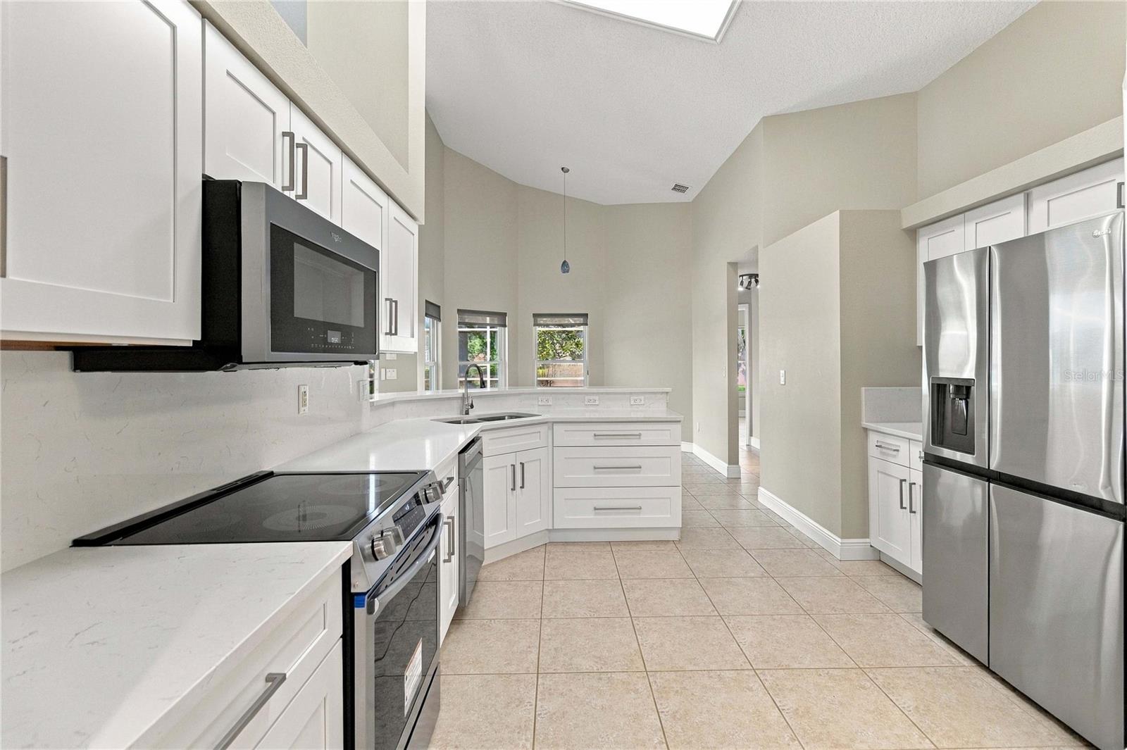 840 GROVESMERE LOOP