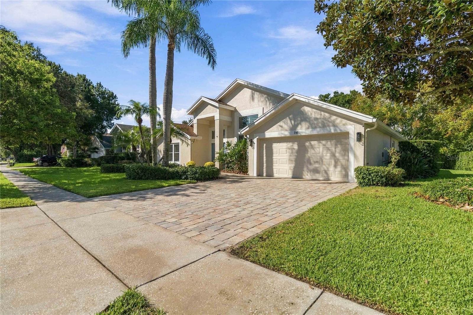 840 GROVESMERE LOOP