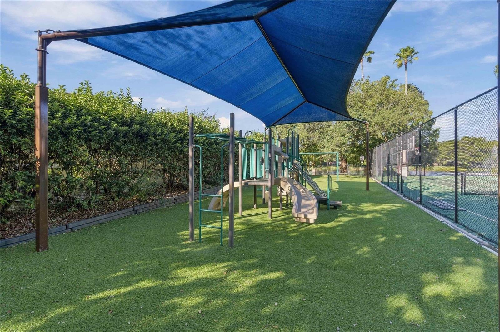 840 GROVESMERE LOOP