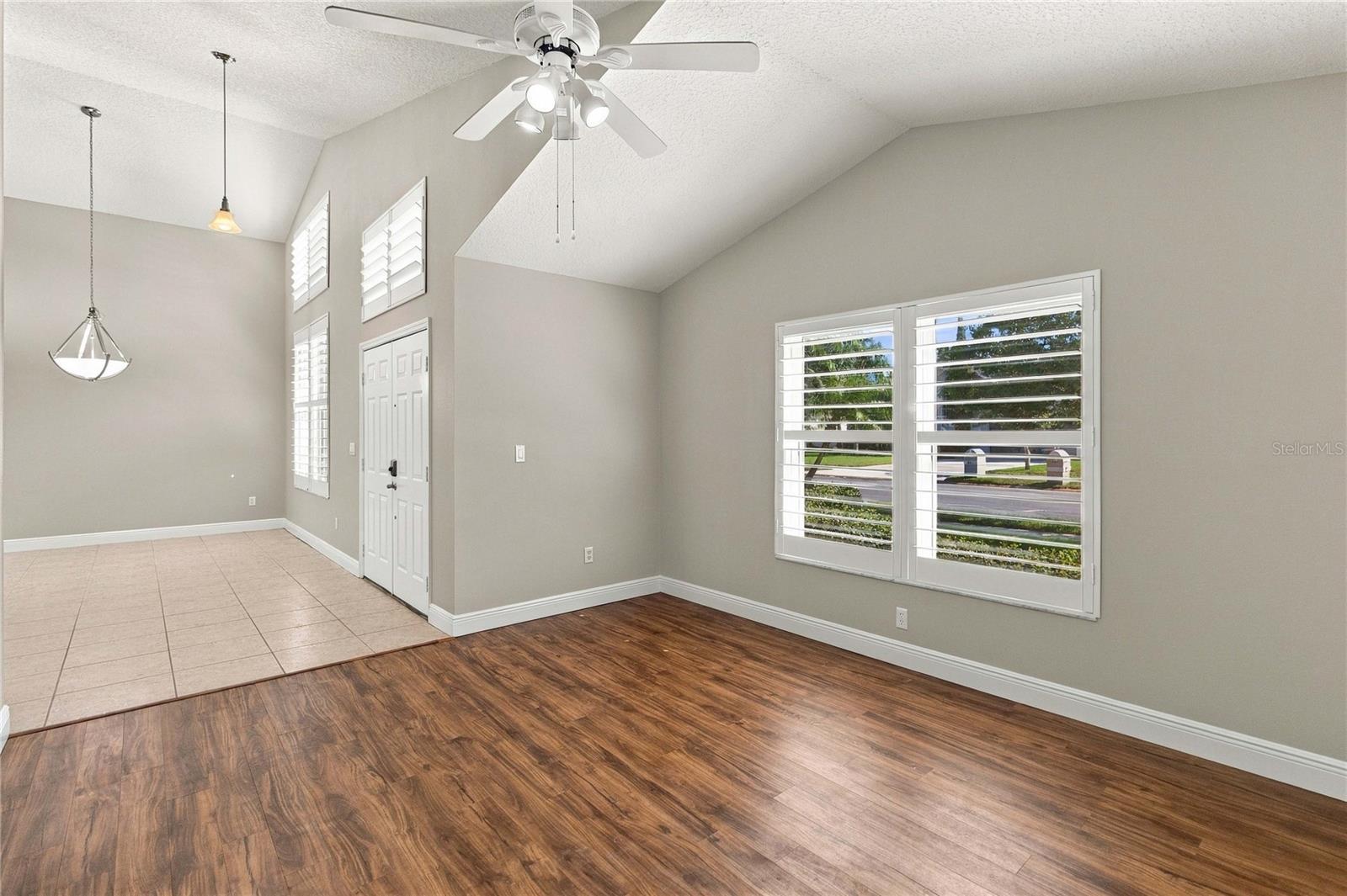 840 GROVESMERE LOOP