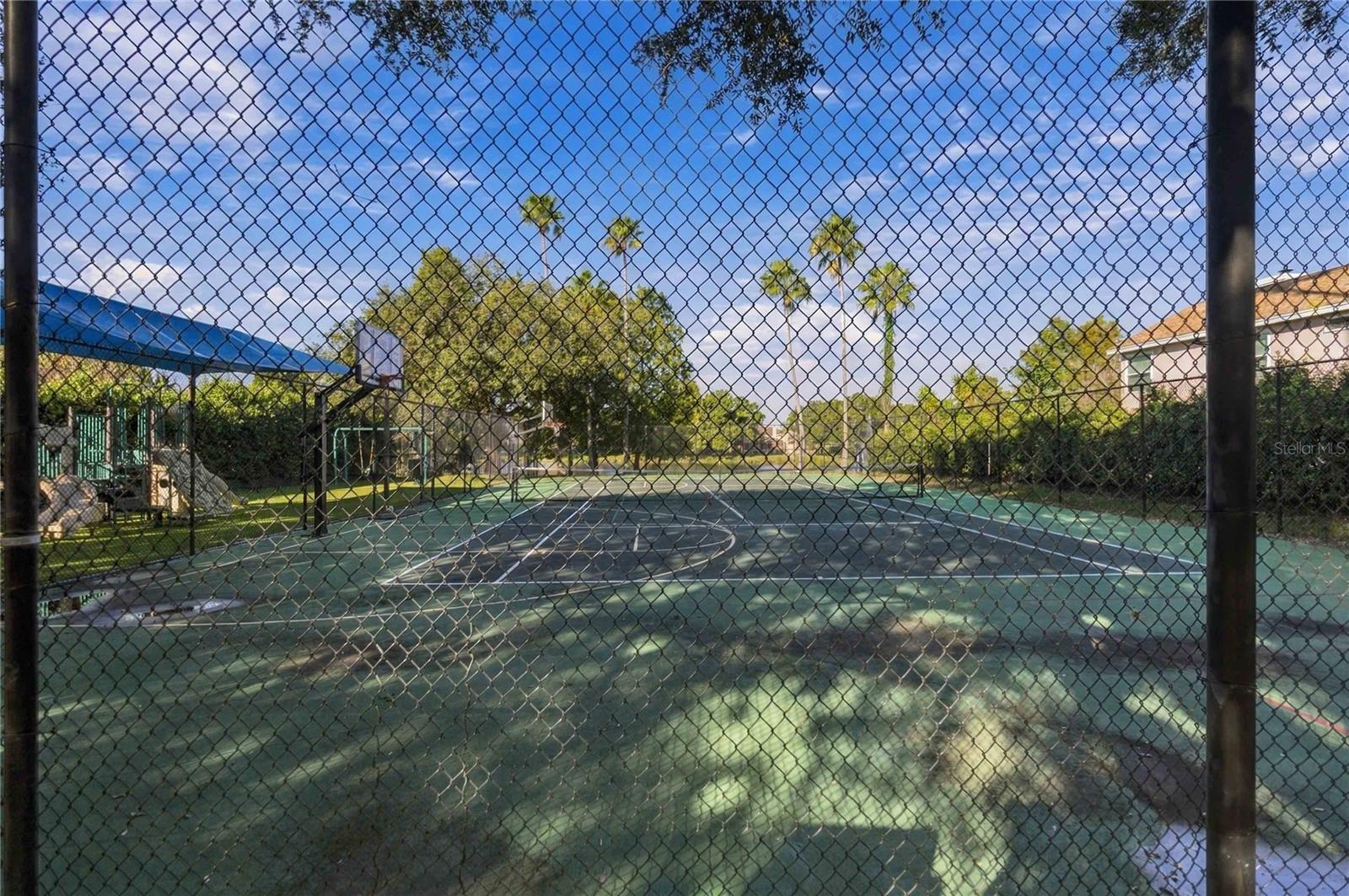 840 GROVESMERE LOOP