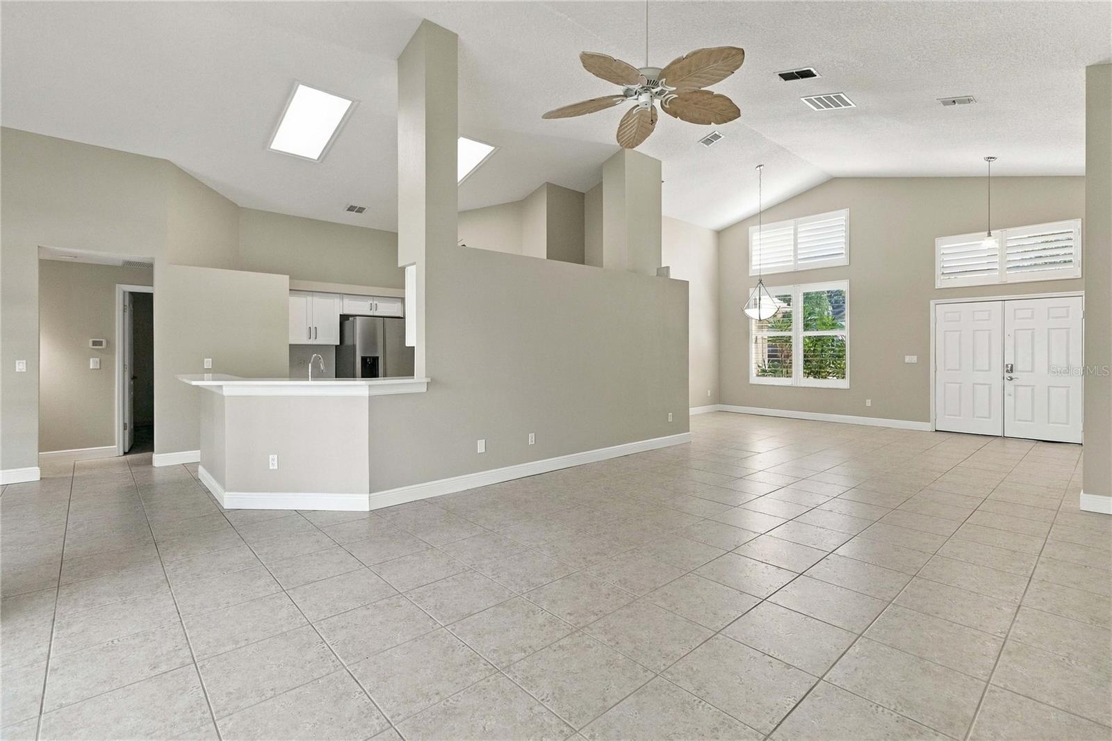 840 GROVESMERE LOOP