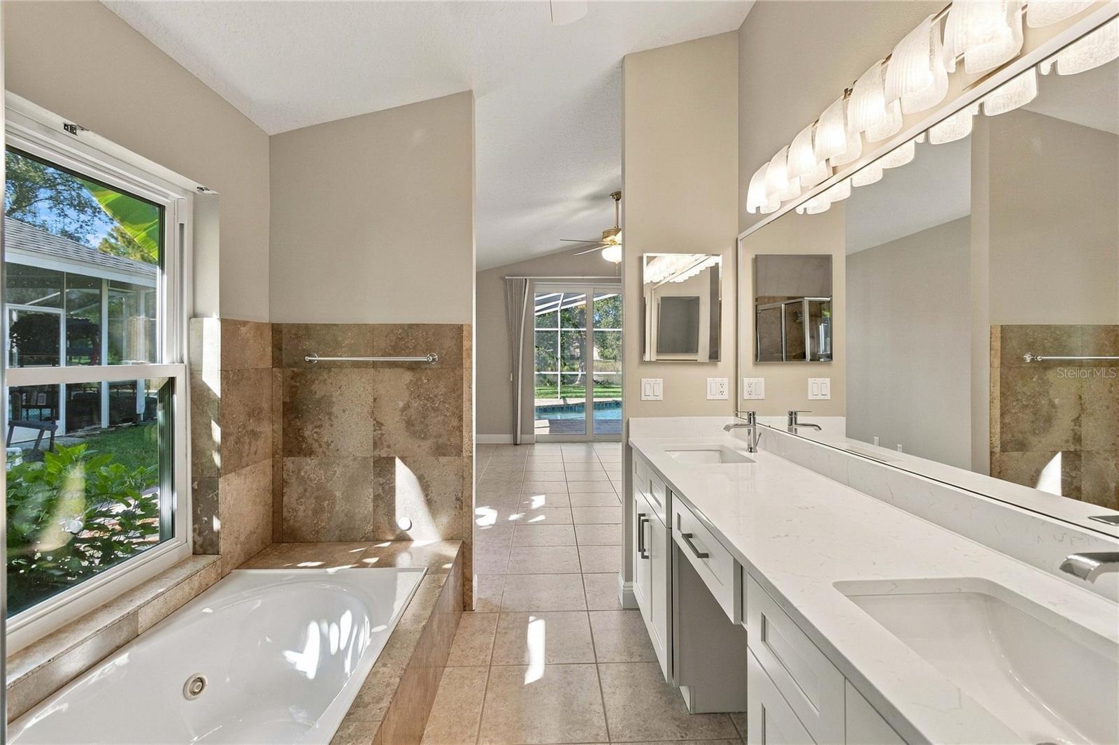 840 GROVESMERE LOOP