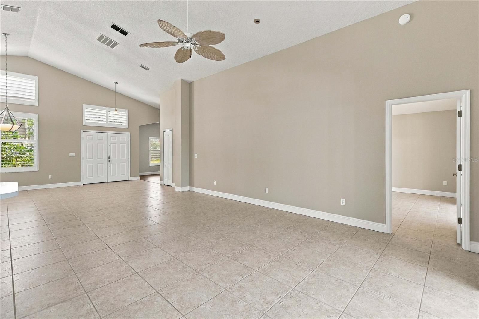 840 GROVESMERE LOOP