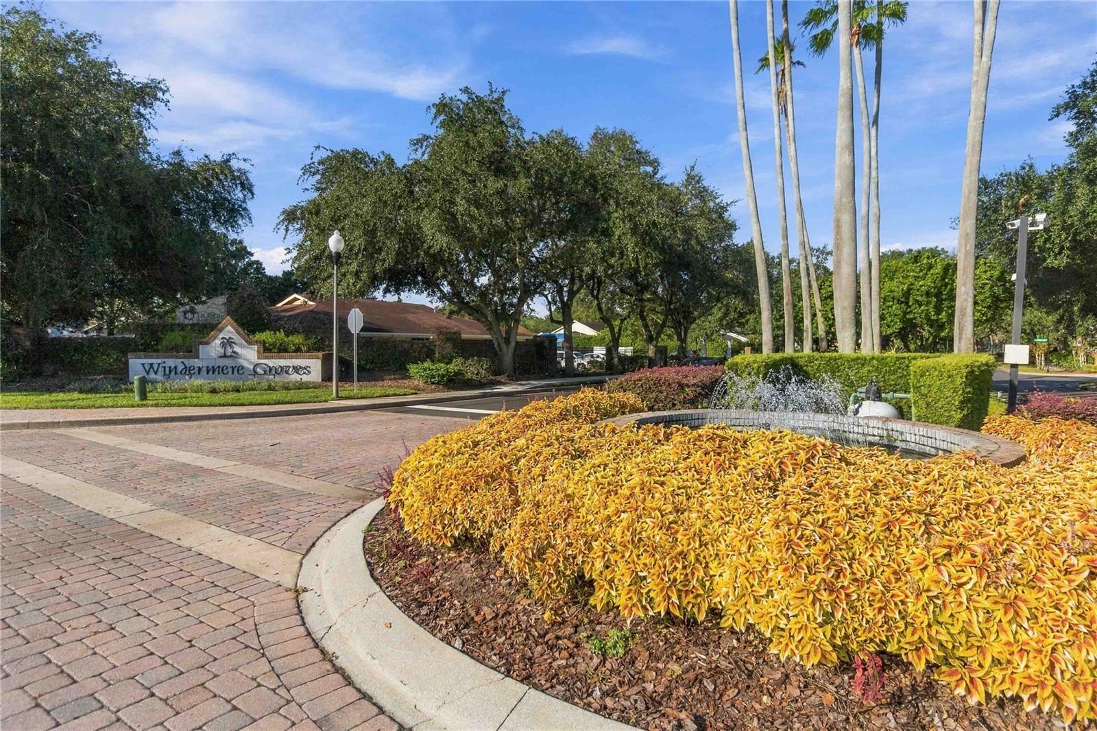 840 GROVESMERE LOOP