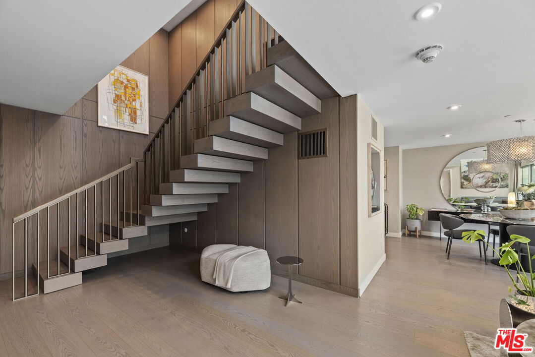 2025 Avenue Of The Stars Unit: 1408