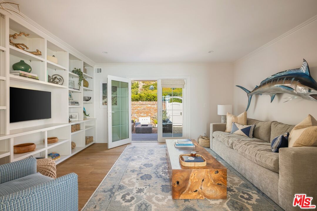 27086 Malibu Cove Colony Dr