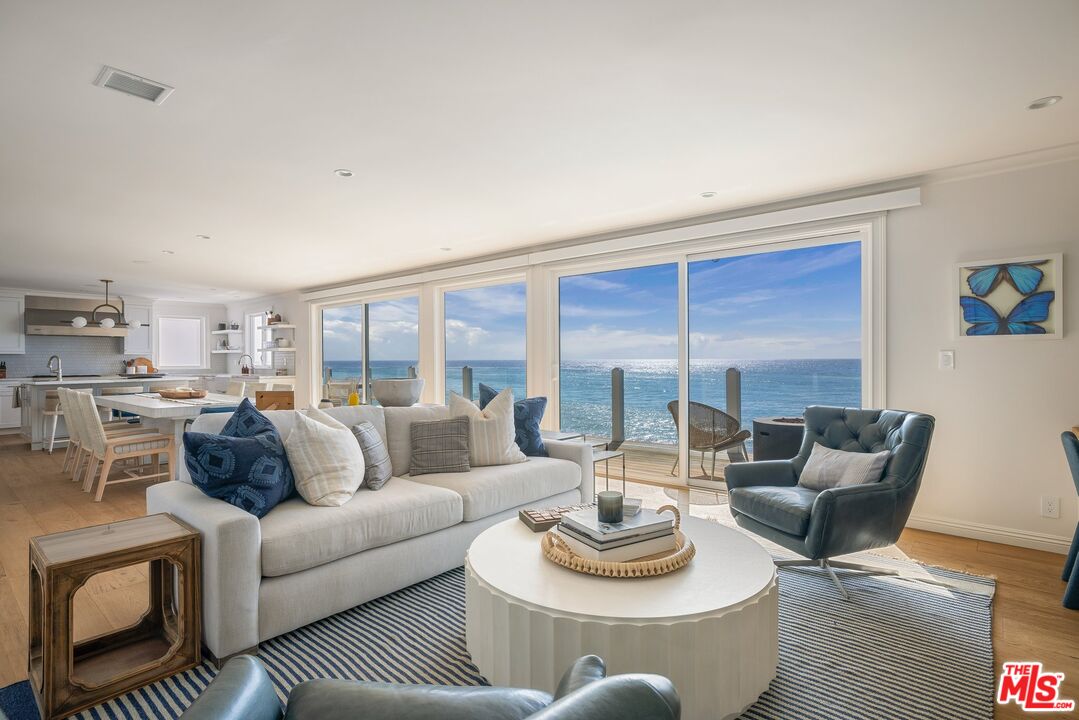 27086 Malibu Cove Colony Dr