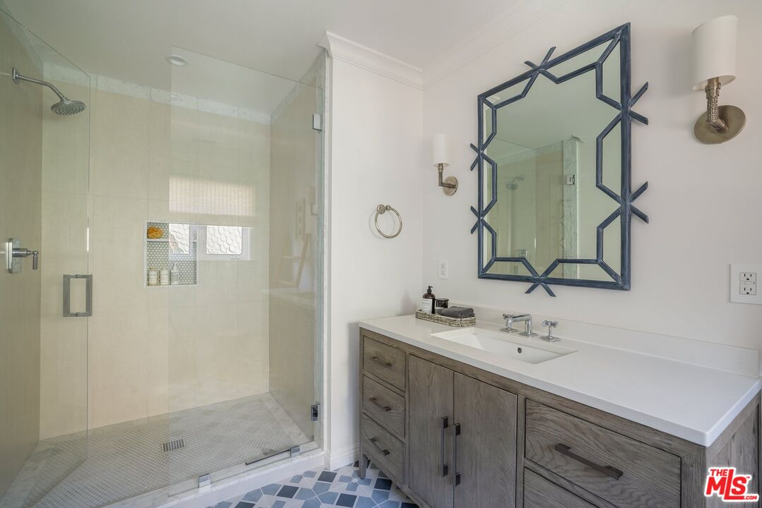 27086 Malibu Cove Colony Dr