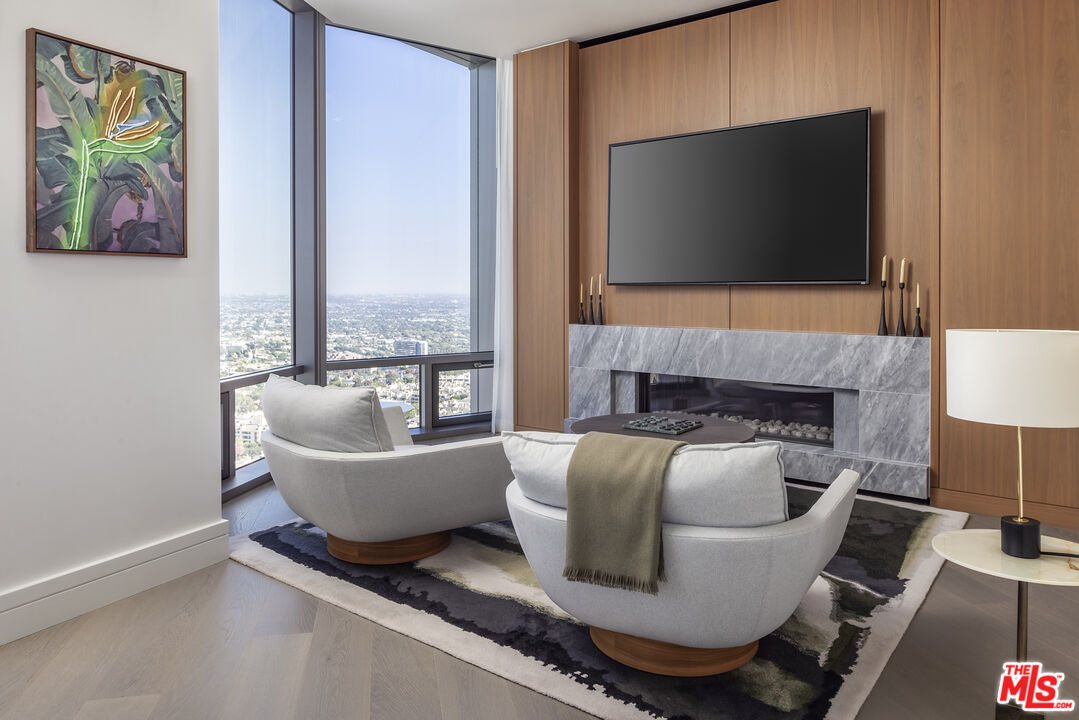 211 Elm Court Unit: 34C