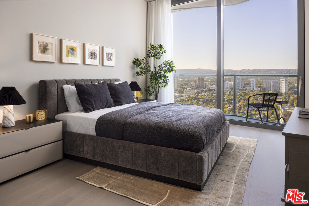 211 Elm Court Unit: 34C