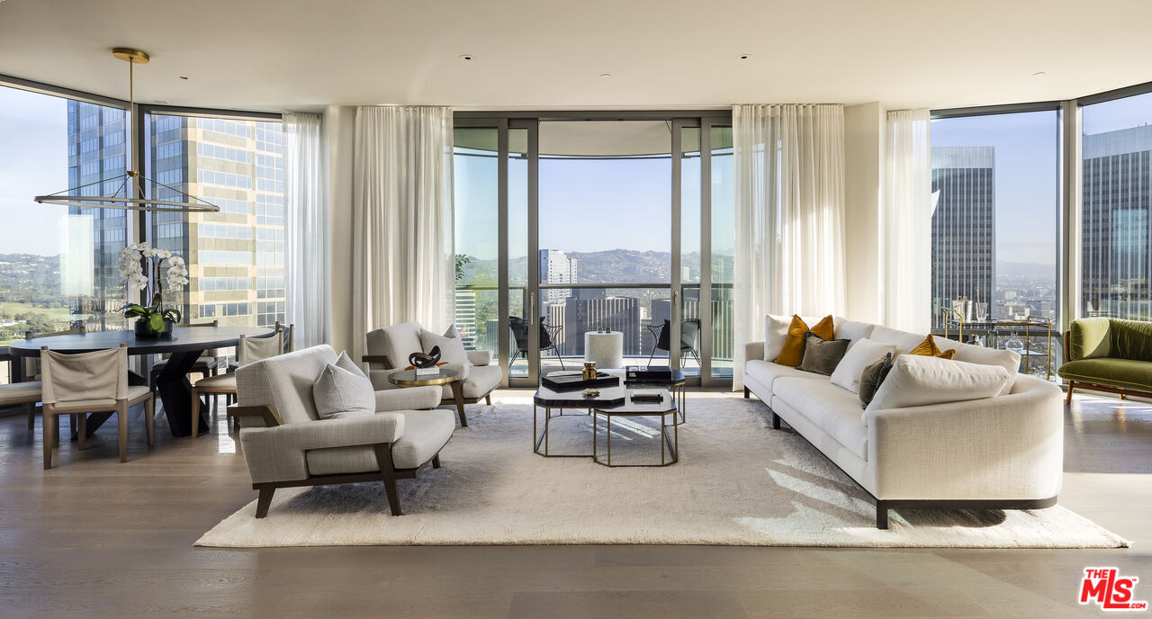 211 Elm Court Unit: 34C