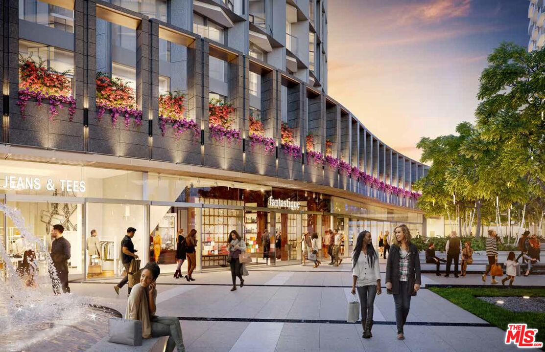 211 Elm Court Unit: 34C