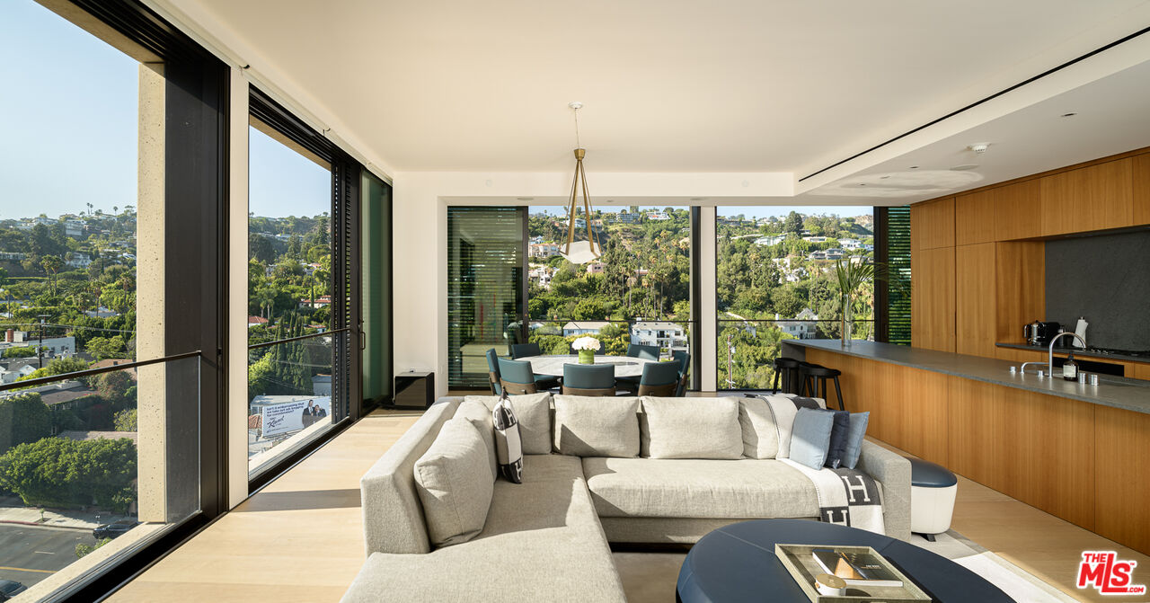 9040 Sunset BLVD Unit: 1101