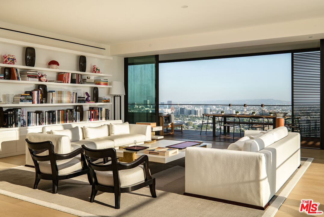 9040 Sunset BLVD Unit: 1101