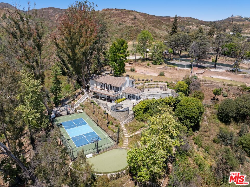 1267 Villa Woods Dr