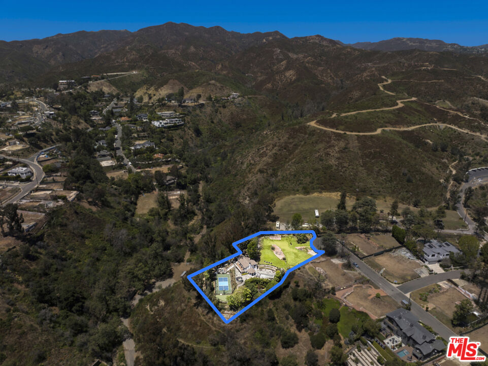 1267 Villa Woods Dr