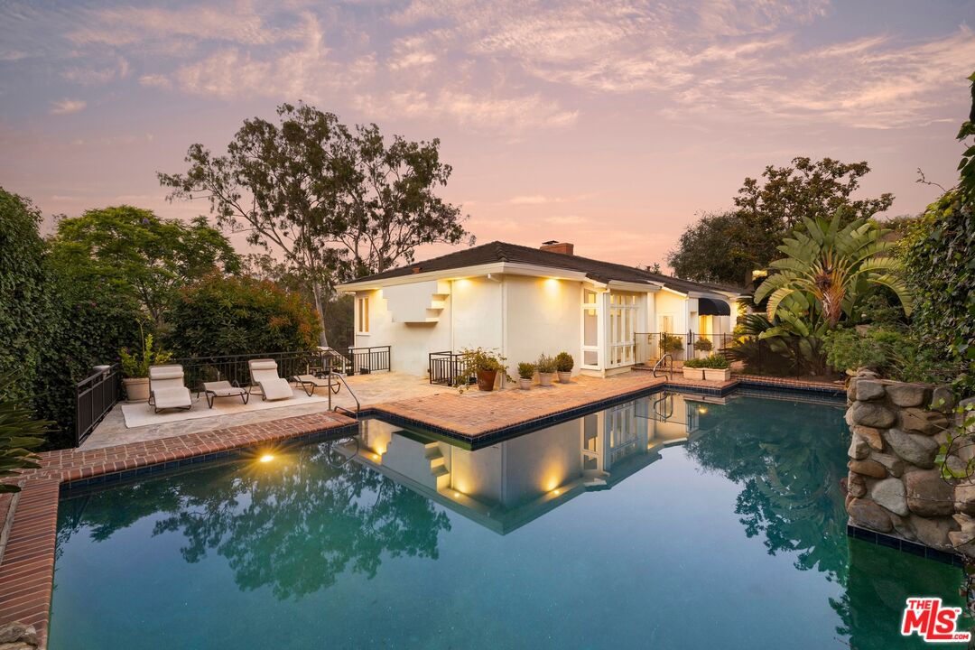 282 Bentley Cir