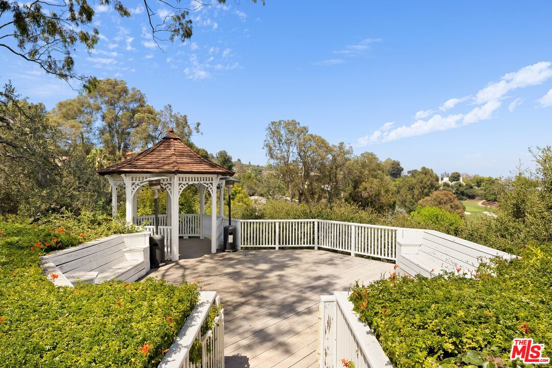 282 Bentley Cir