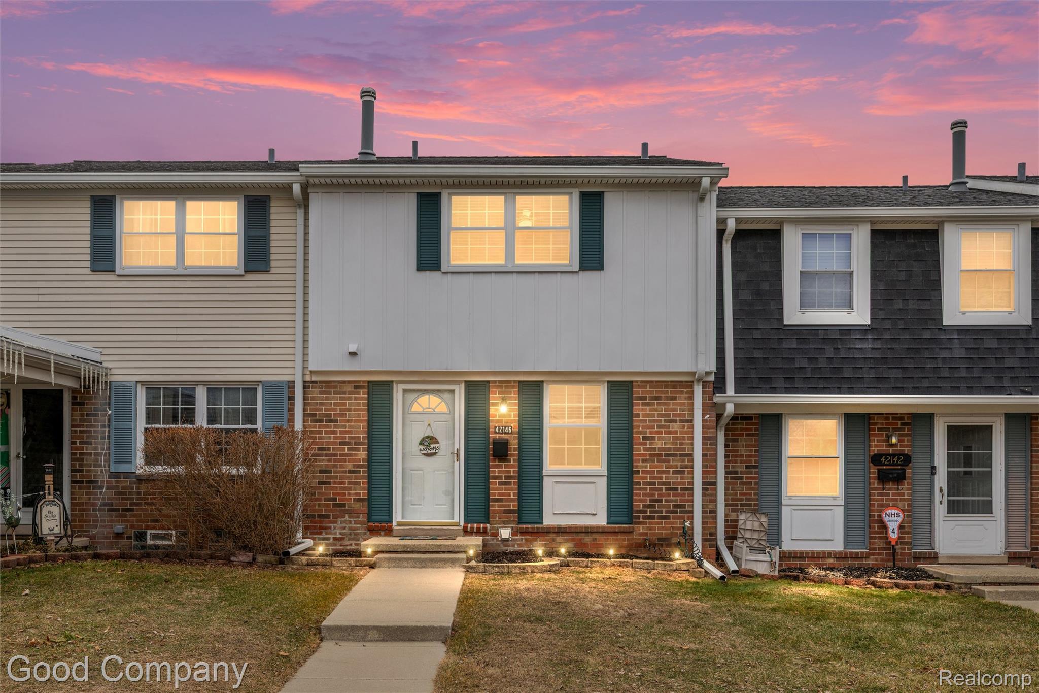 42146 Farragut Court