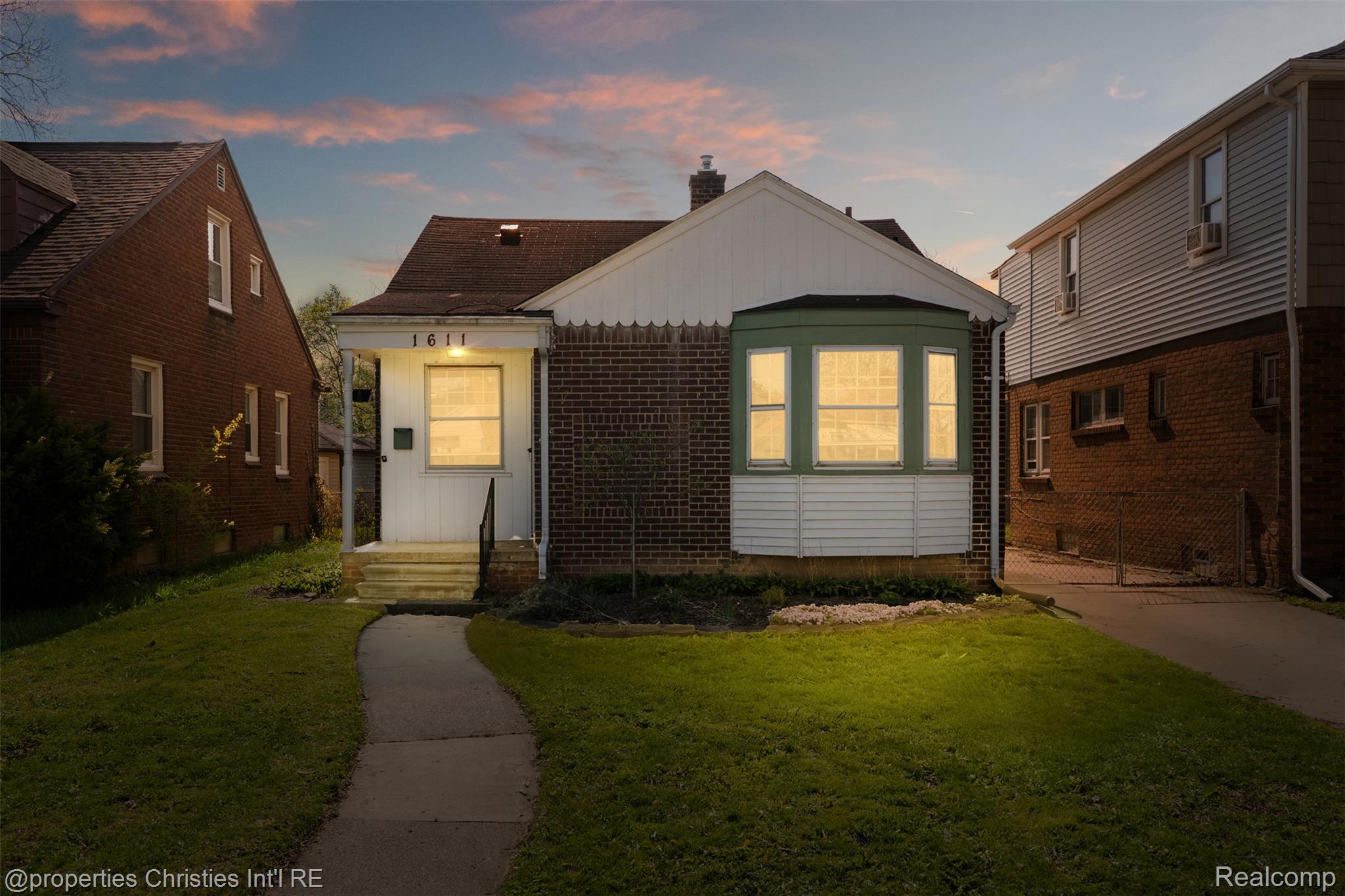 1611 Ethel Avenue