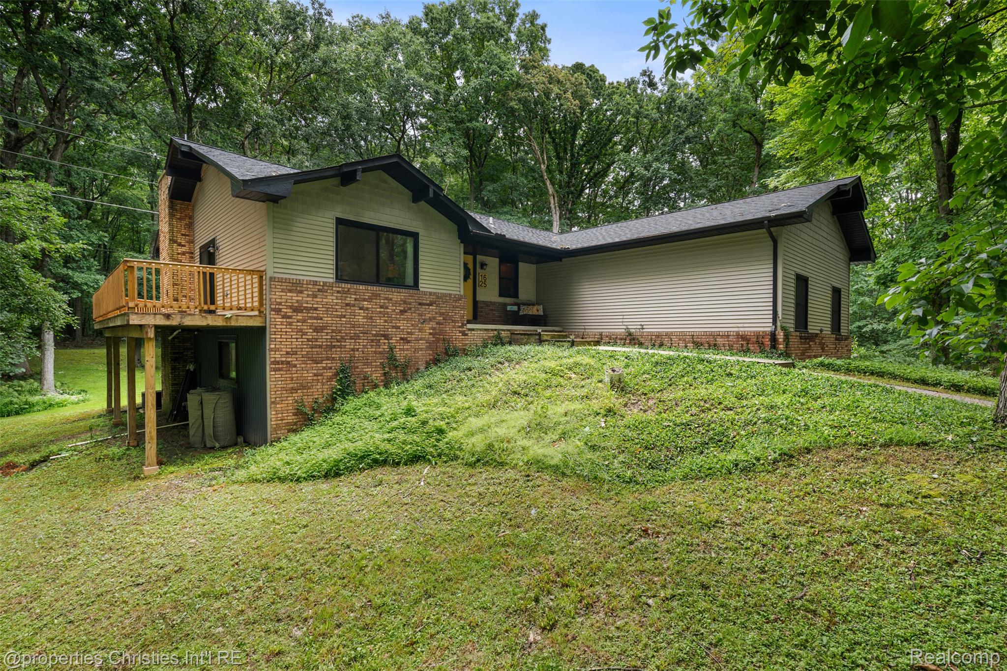 1625 Perry Lake Road